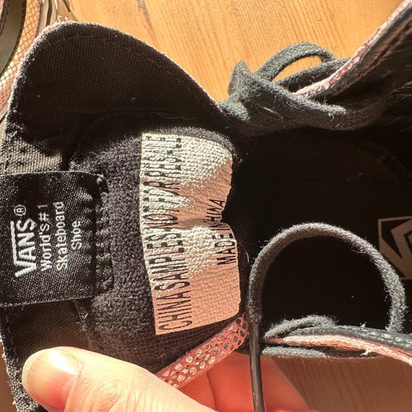 GORGEOUS VANS *Sample* Platform Shiny Pink Snakeskin Hi-Top Sneakers - Picture 5 of 6